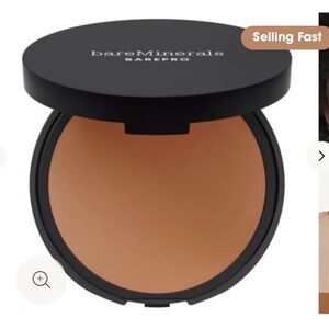 bareMinerals Barepro 16HR Skin-Perfecting Powder Foundation Med Deep 45 Neutral